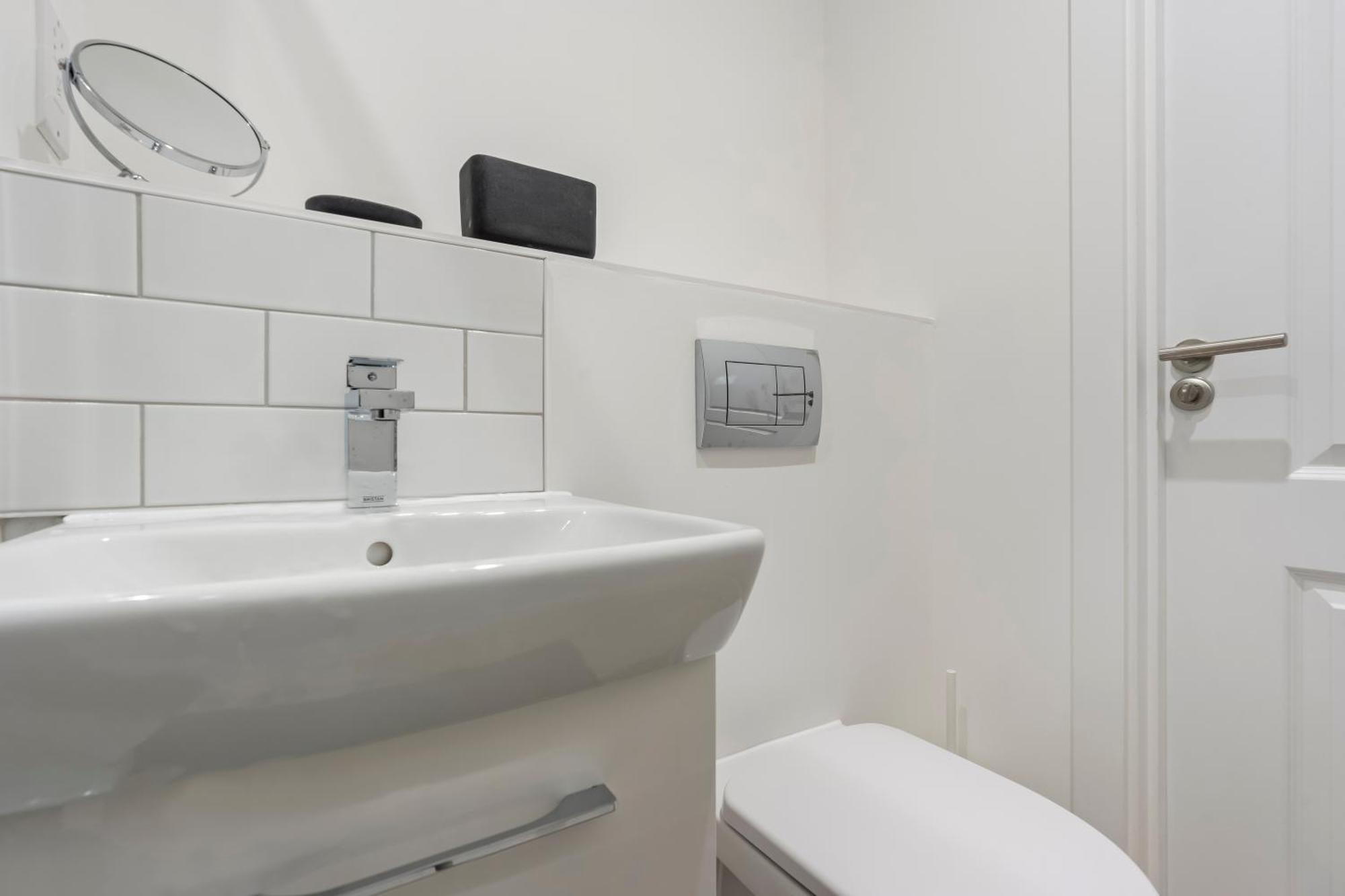 Evergreen Haven - Central 2Br - Free Parking W High Speed Wifi Birmingham Extérieur photo